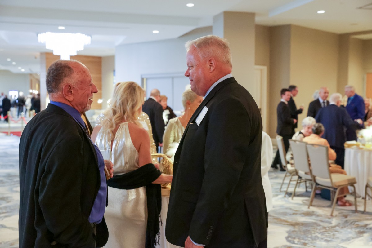 047-Golden Age Gala-Nov-2025_9571