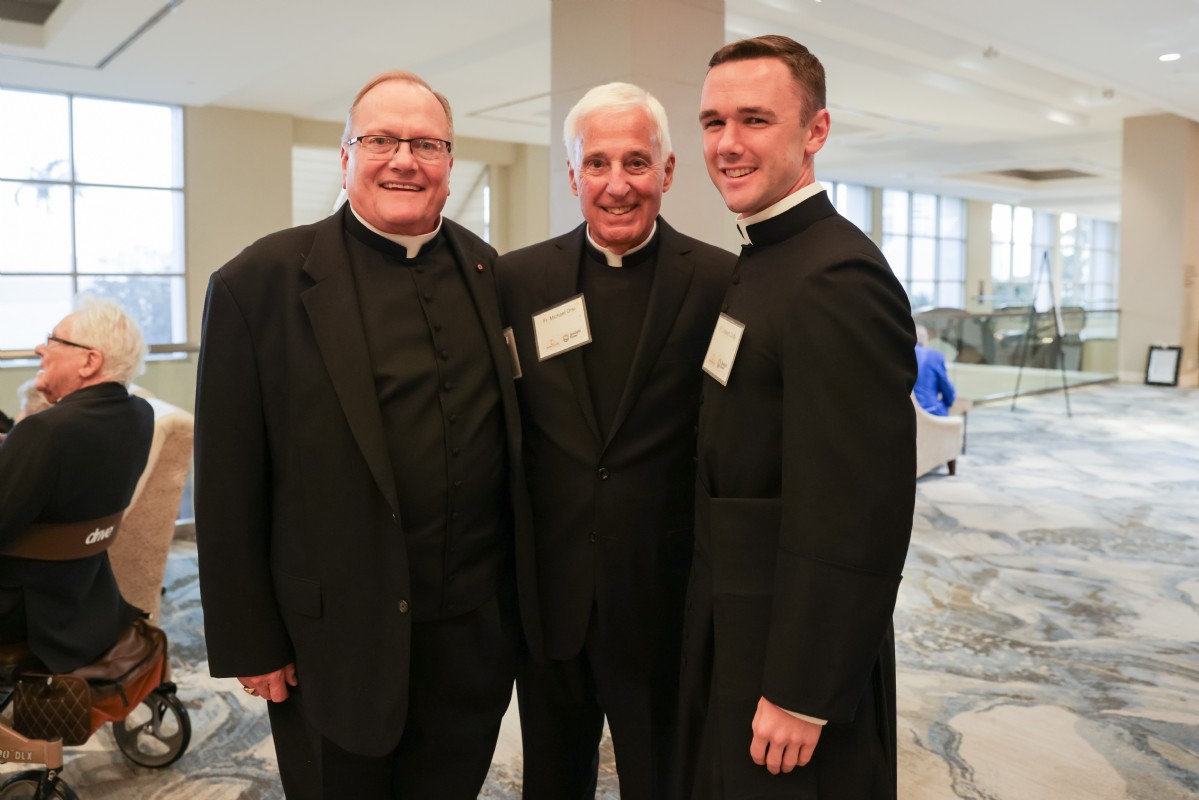 072-Golden Age Gala-Nov-2025_9661