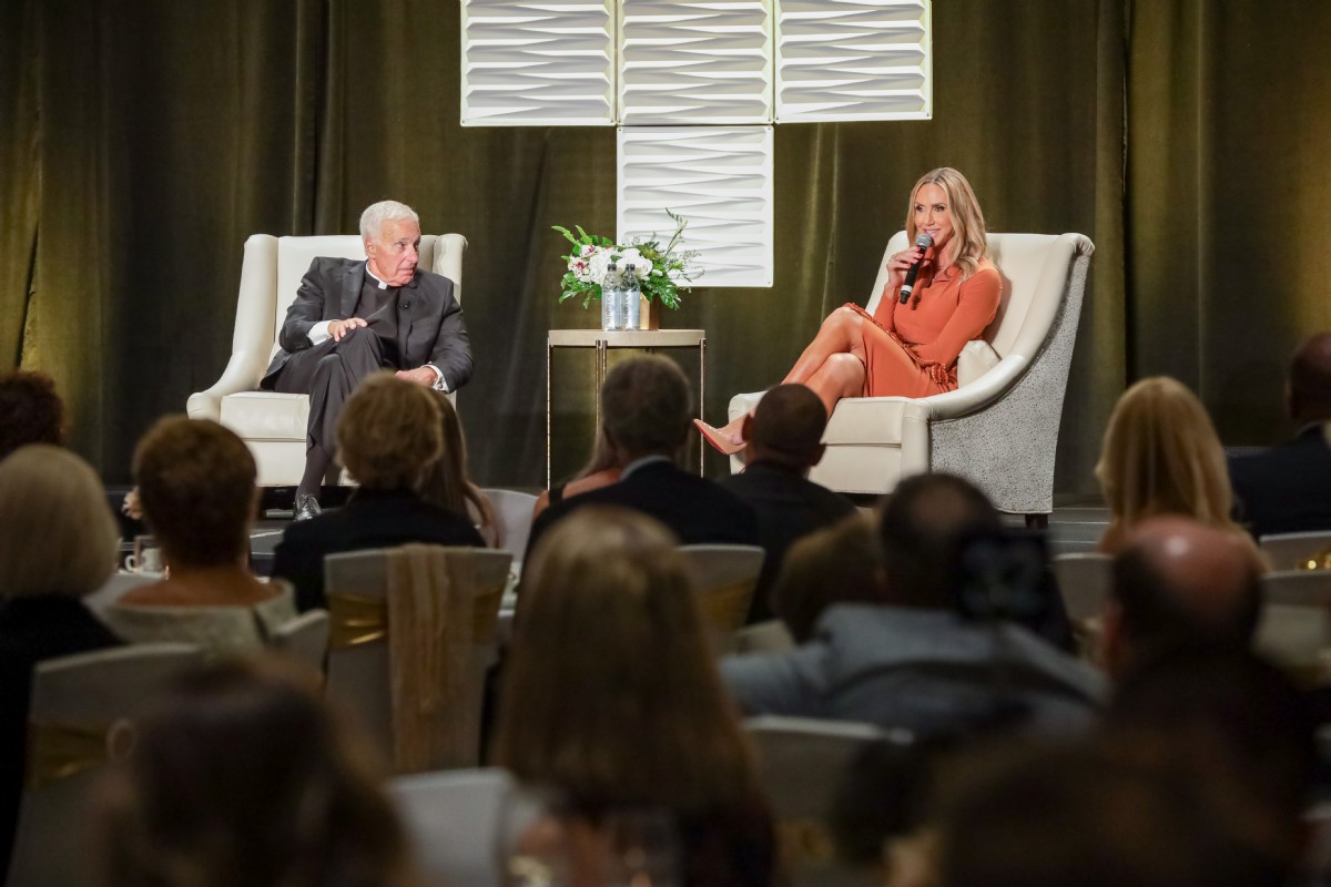 426-Golden Age Gala-Nov-2025_9282