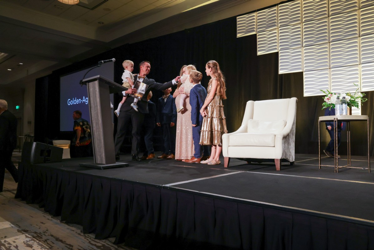 486-Golden Age Gala-Nov-2025_0931