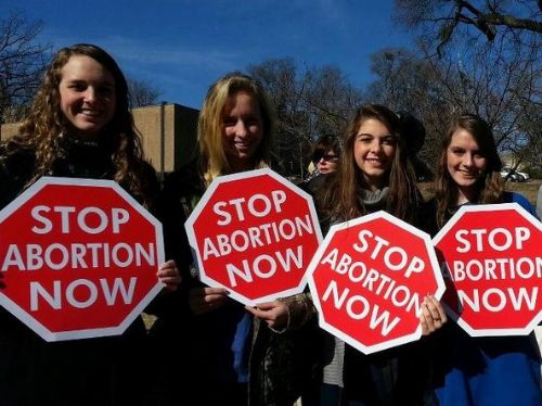 Poll Finds Majority of Americans Support Supreme Court Decision Overturning Roe v. Wade